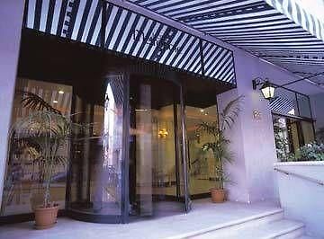 Metropole Hotel Qawra Exteriör bild
